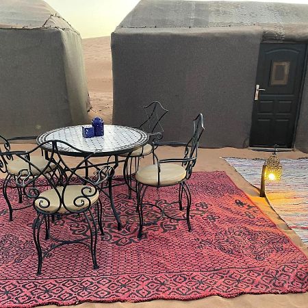 Sunset Desert Camp Hotel Merzouga Bagian luar foto