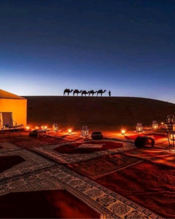 Sunset Desert Camp Hotel Merzouga Bagian luar foto