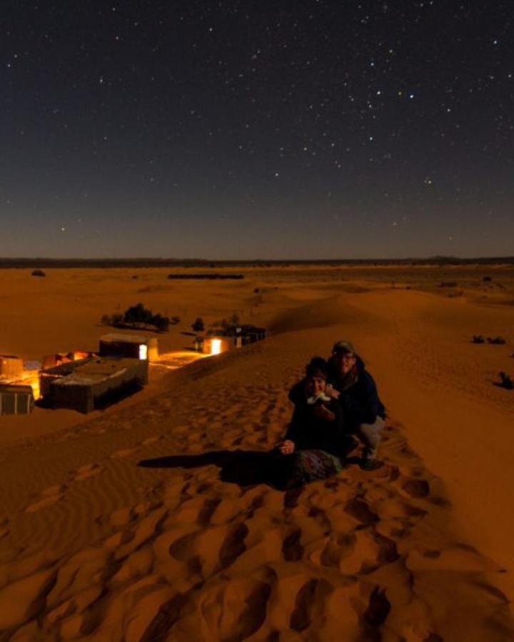 Sunset Desert Camp Hotel Merzouga Bagian luar foto