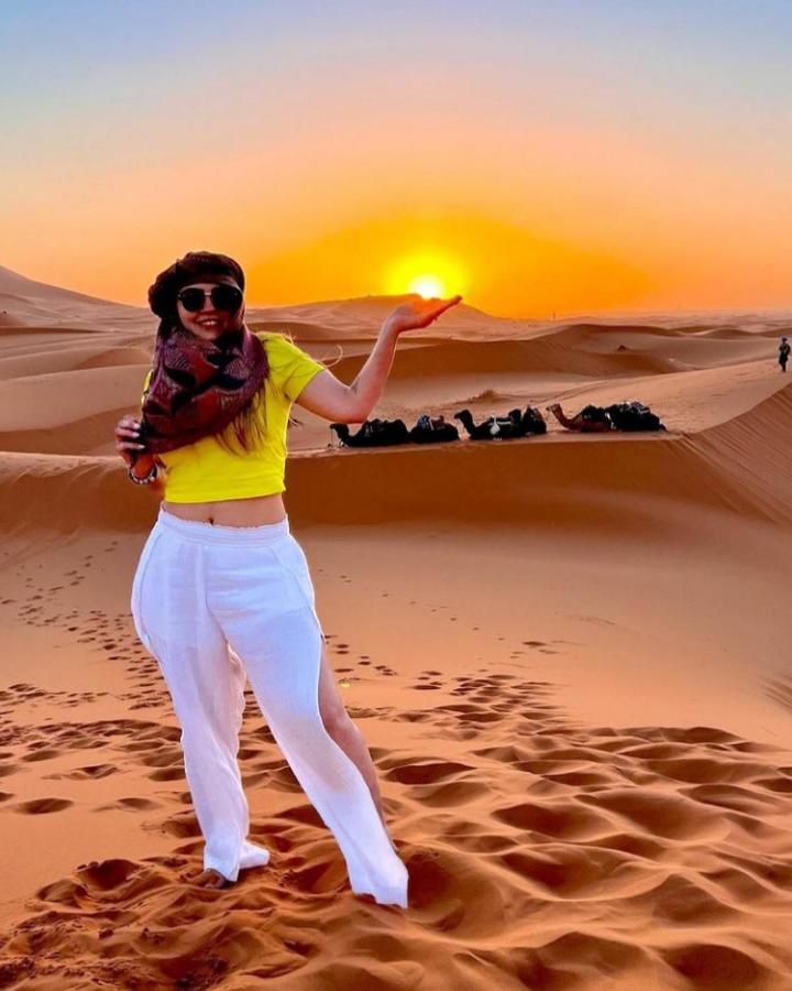 Sunset Desert Camp Hotel Merzouga Bagian luar foto