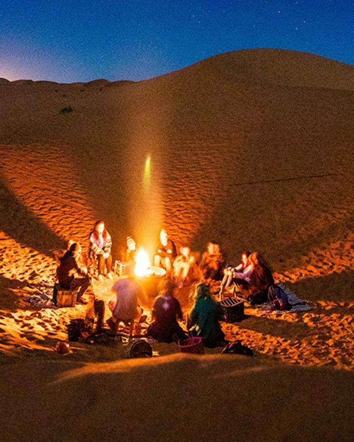 Sunset Desert Camp Hotel Merzouga Bagian luar foto